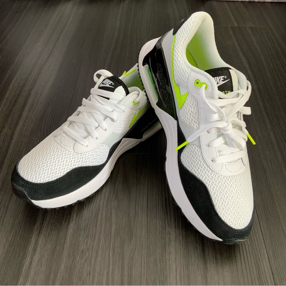 Nike Air Max Systm 9.5